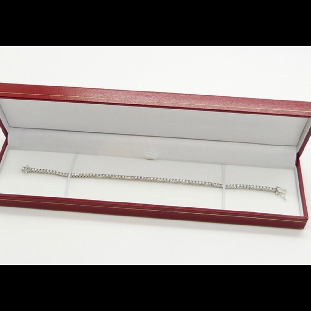 18k white gold tennis bracelet